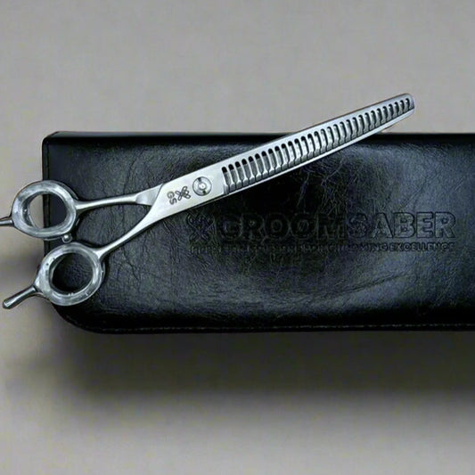 Groomsaber Precision Curved Chunkers 7.5" (RH)